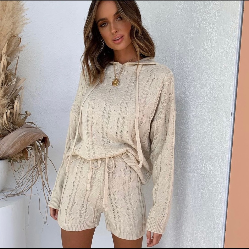 Petal & Pup Cream Cable Knit Sweater Set